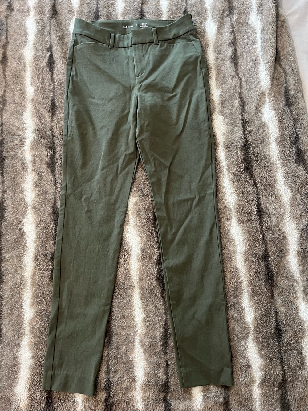 Old Navy Olive Green Slim Dress Pants